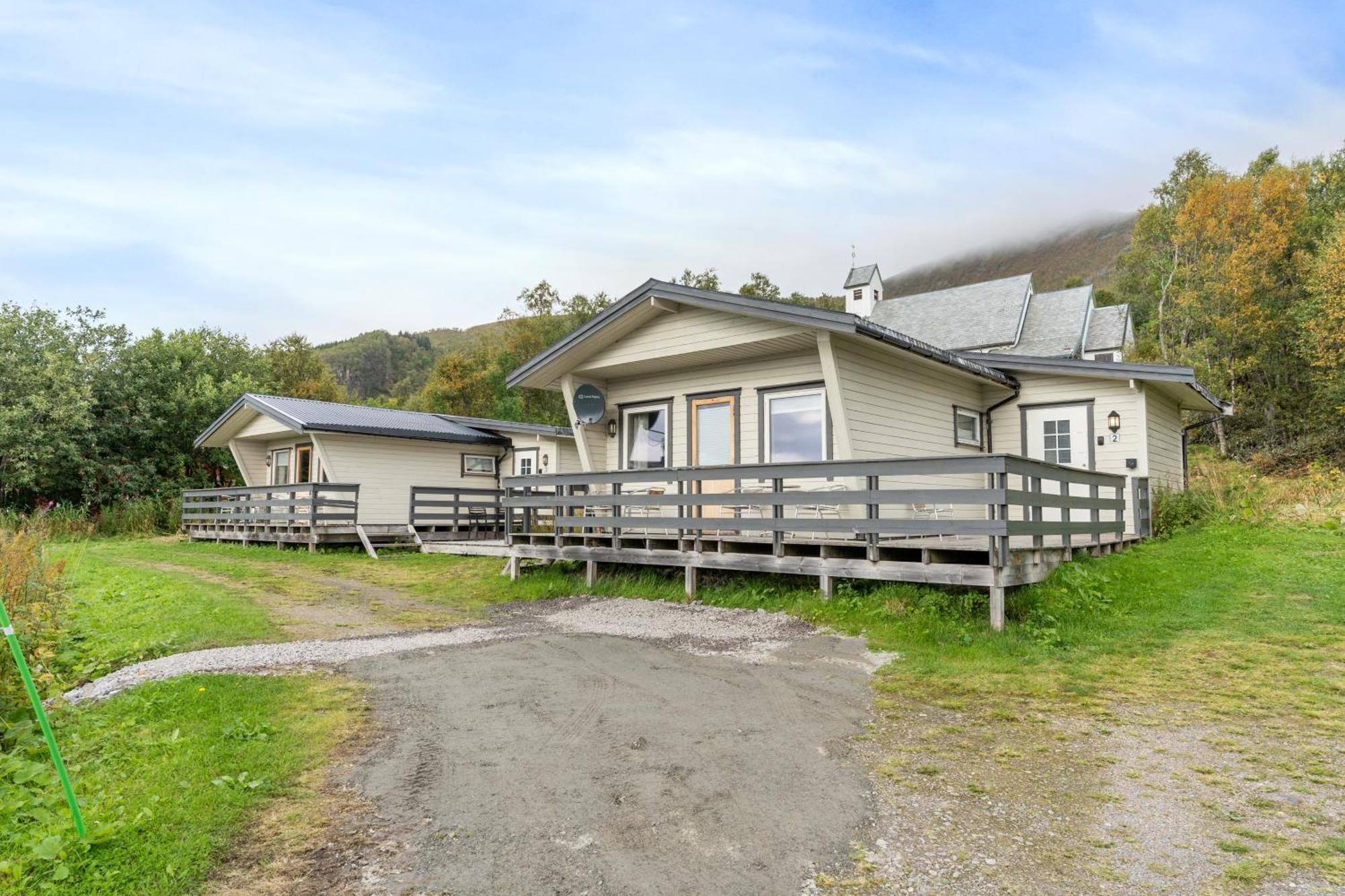 Skagi Bed & Lodge Skaland المظهر الخارجي الصورة